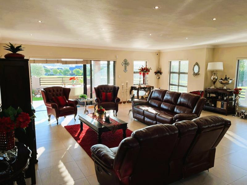 4 Bedroom Property for Sale in Copperleaf Estate Gauteng