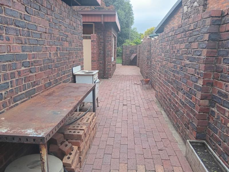3 Bedroom Property for Sale in Wierda Park Gauteng