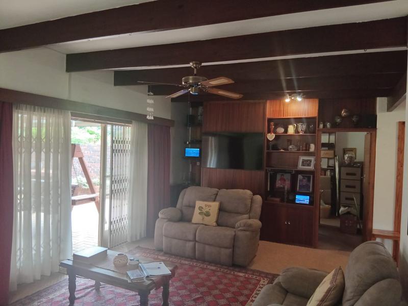 3 Bedroom Property for Sale in Wierda Park Gauteng