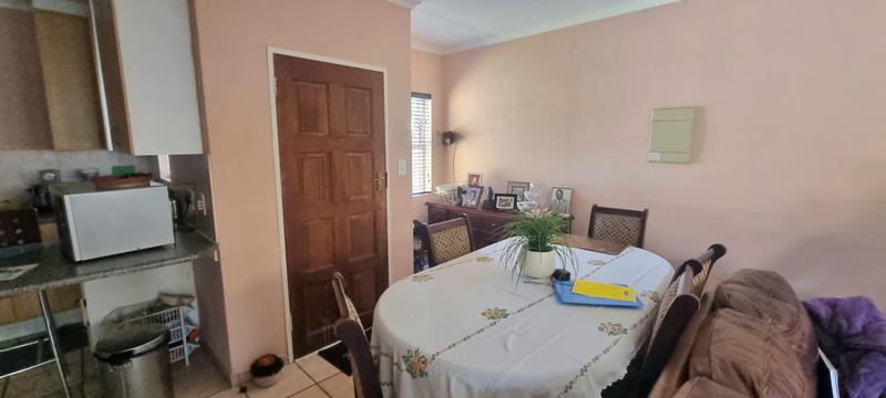 2 Bedroom Property for Sale in Amberfield Gauteng