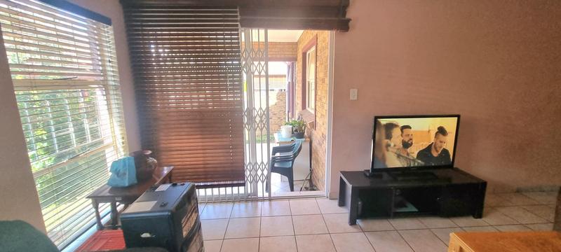 2 Bedroom Property for Sale in Amberfield Gauteng