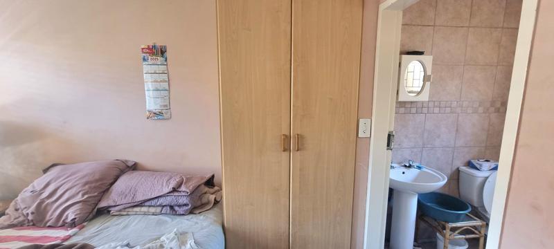 2 Bedroom Property for Sale in Amberfield Gauteng