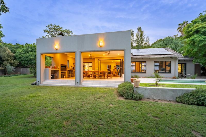 3 Bedroom Property for Sale in Magaliessig Gauteng