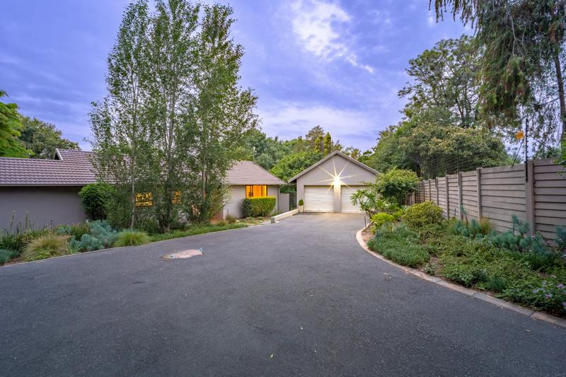 3 Bedroom Property for Sale in Magaliessig Gauteng