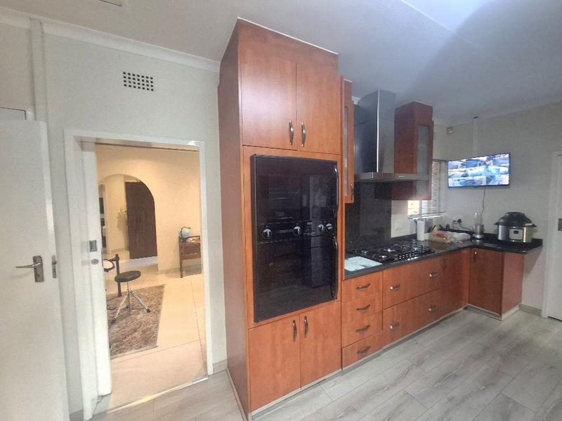 To Let 4 Bedroom Property for Rent in Morningside Manor Gauteng