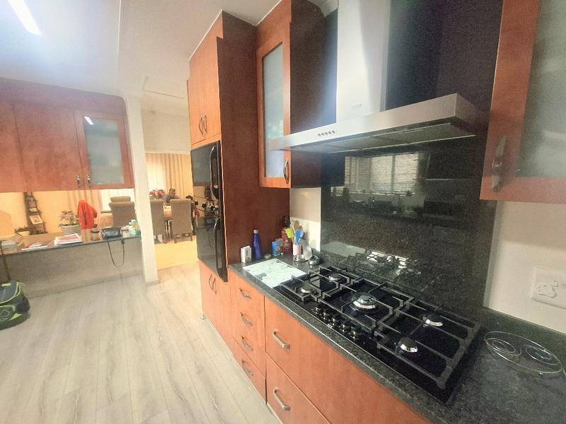 To Let 4 Bedroom Property for Rent in Morningside Manor Gauteng