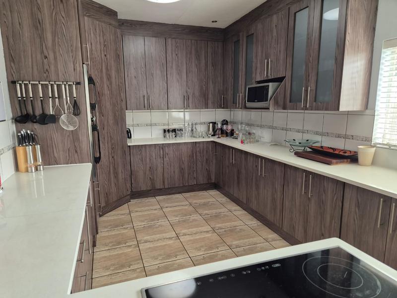 To Let 3 Bedroom Property for Rent in Vanderbijlpark Sw 2 Gauteng