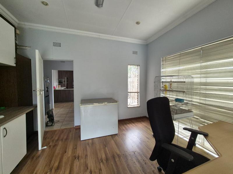 To Let 3 Bedroom Property for Rent in Vanderbijlpark Sw 2 Gauteng