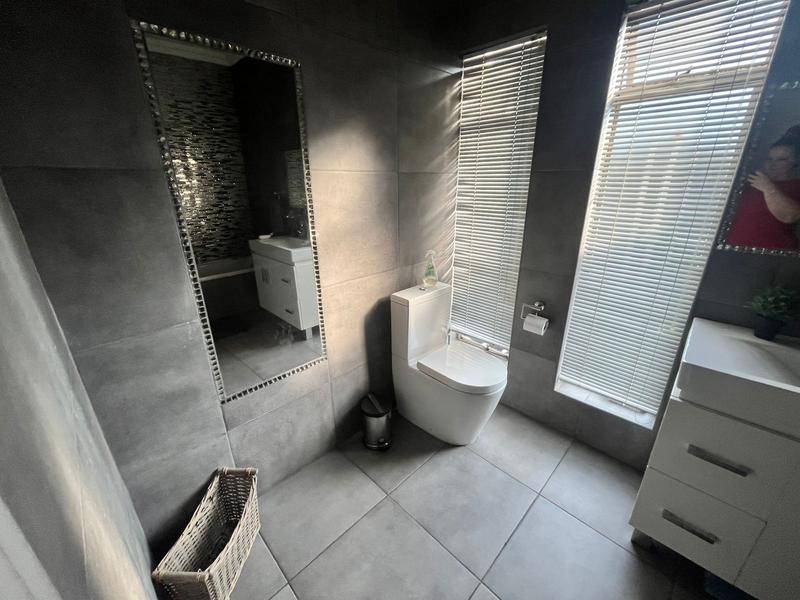 To Let 3 Bedroom Property for Rent in Vanderbijlpark Sw 2 Gauteng