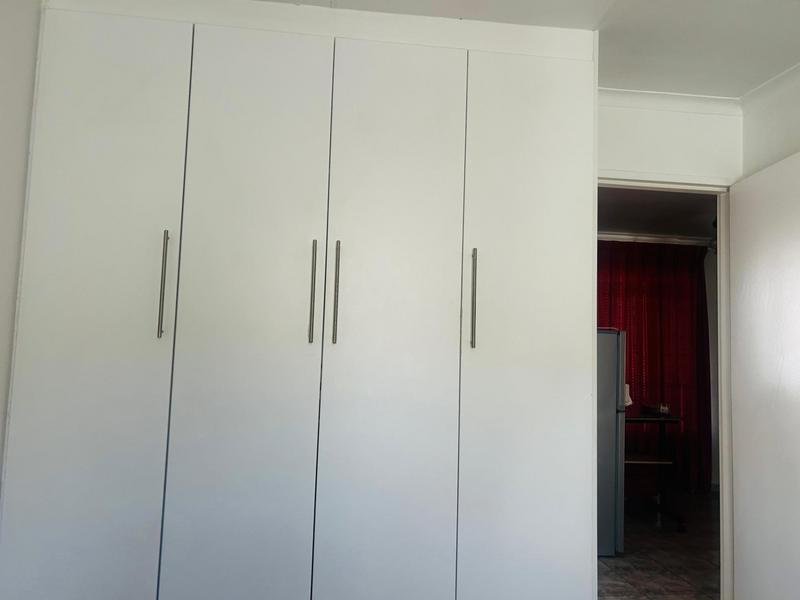 To Let 3 Bedroom Property for Rent in Zakariyya Park Gauteng