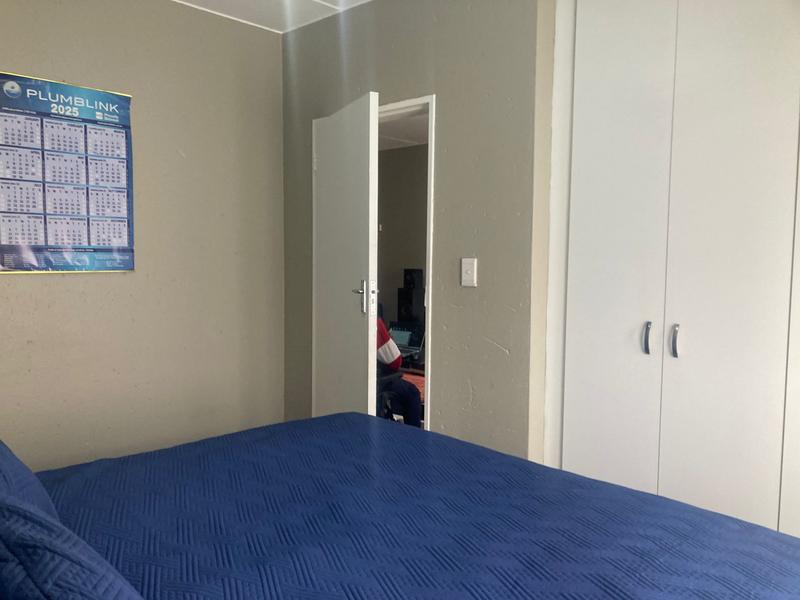 2 Bedroom Property for Sale in Comet Gauteng