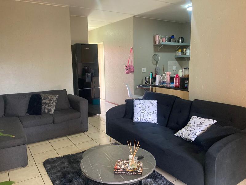 2 Bedroom Property for Sale in Comet Gauteng