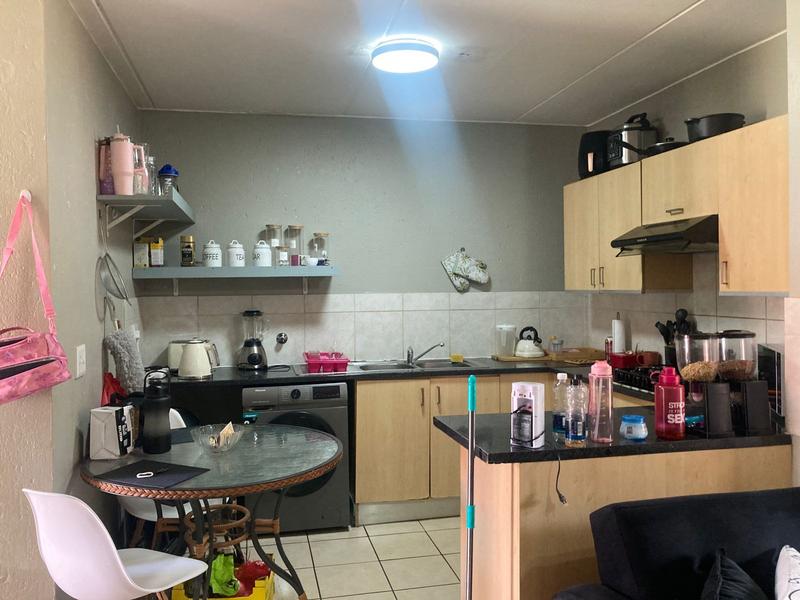 2 Bedroom Property for Sale in Comet Gauteng