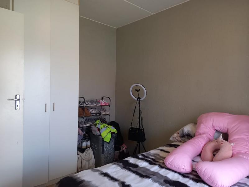 2 Bedroom Property for Sale in Comet Gauteng