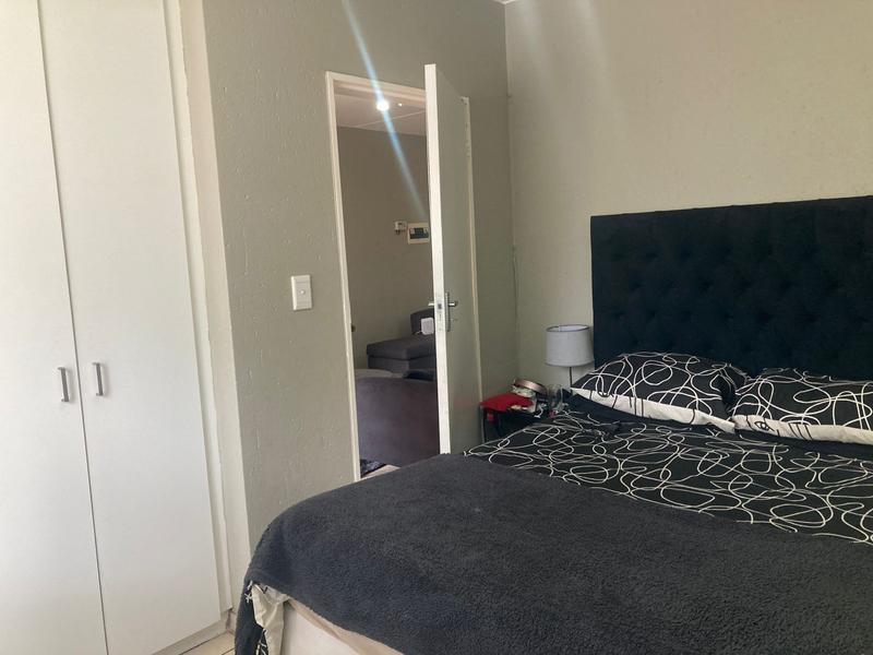 2 Bedroom Property for Sale in Comet Gauteng