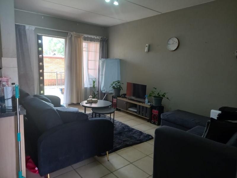2 Bedroom Property for Sale in Comet Gauteng