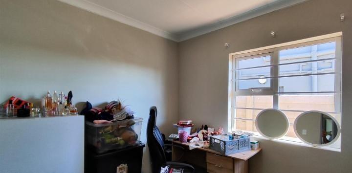 2 Bedroom Property for Sale in Parkdene Gauteng