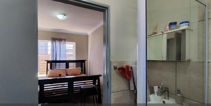 2 Bedroom Property for Sale in Parkdene Gauteng