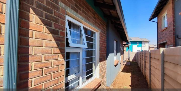2 Bedroom Property for Sale in Parkdene Gauteng