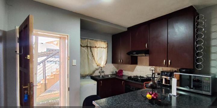 2 Bedroom Property for Sale in Ravensklip Gauteng