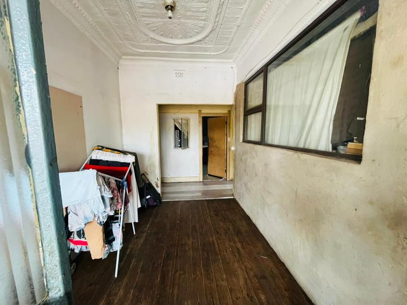 8 Bedroom Property for Sale in Bezuidenhout Valley Gauteng