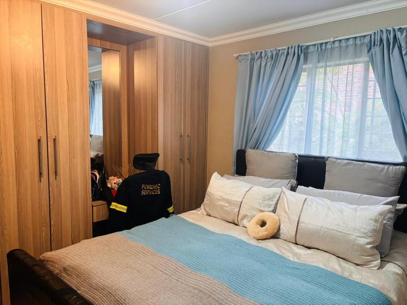 2 Bedroom Property for Sale in Pretoria North Gauteng