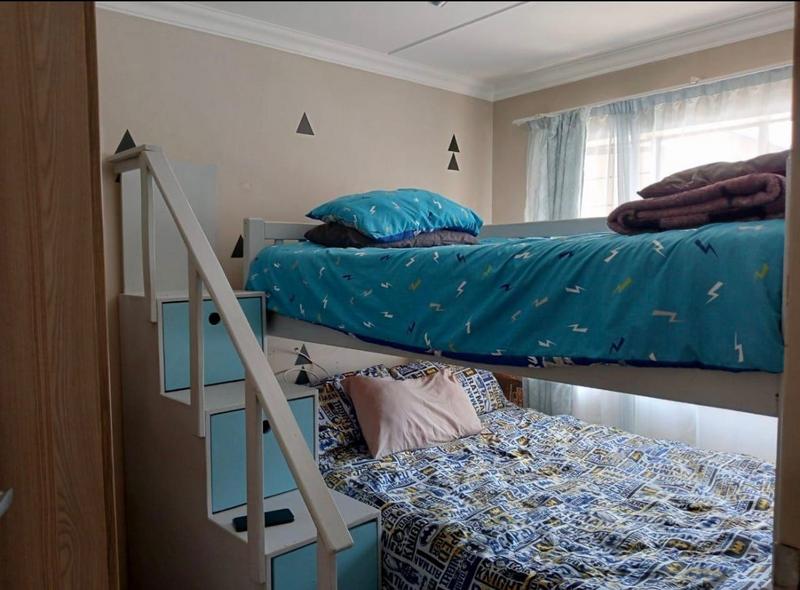 2 Bedroom Property for Sale in Pretoria North Gauteng