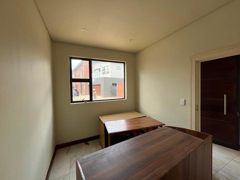 4 Bedroom Property for Sale in Bedfordview Gauteng