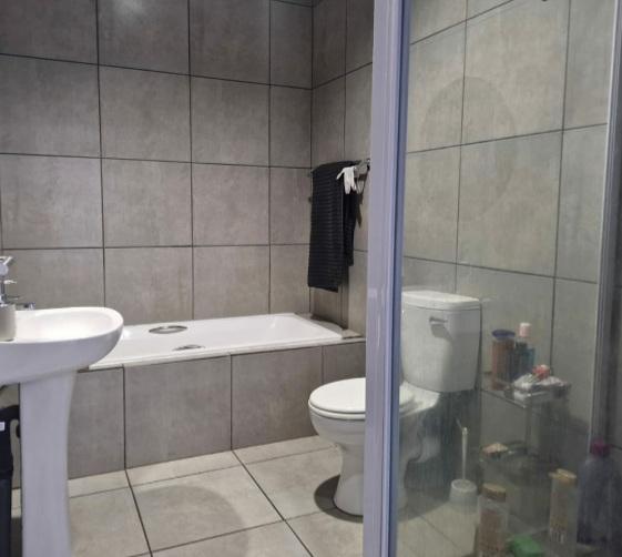 2 Bedroom Property for Sale in Boksburg Gauteng