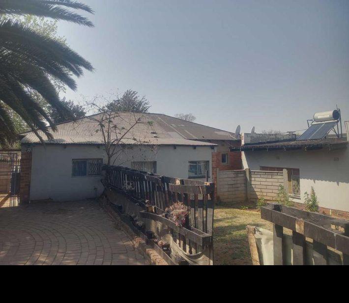 4 Bedroom Property for Sale in Elsburg Gauteng