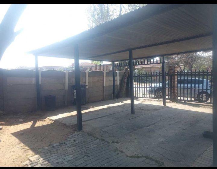 4 Bedroom Property for Sale in Elsburg Gauteng