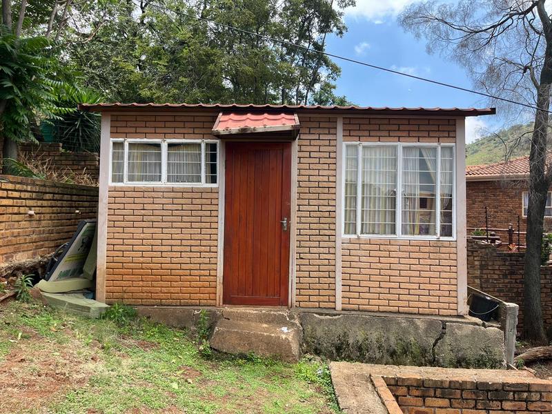 5 Bedroom Property for Sale in Bassonia Gauteng