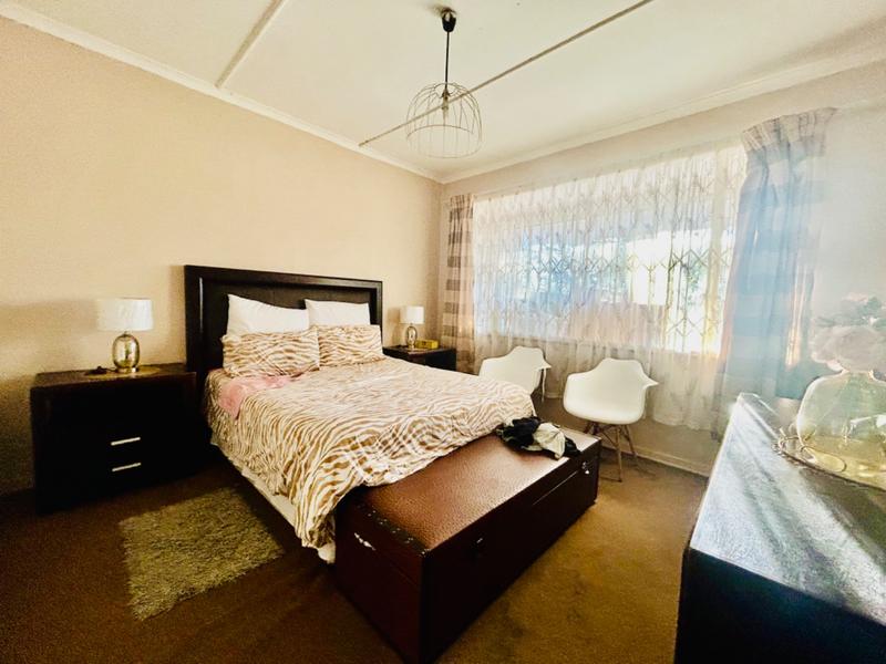 2 Bedroom Property for Sale in Vanderbijlpark CW Gauteng