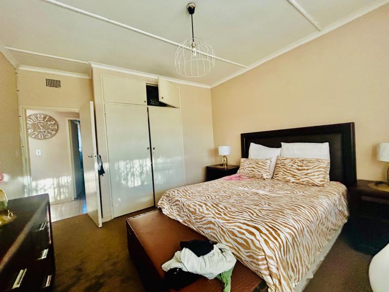 2 Bedroom Property for Sale in Vanderbijlpark CW Gauteng
