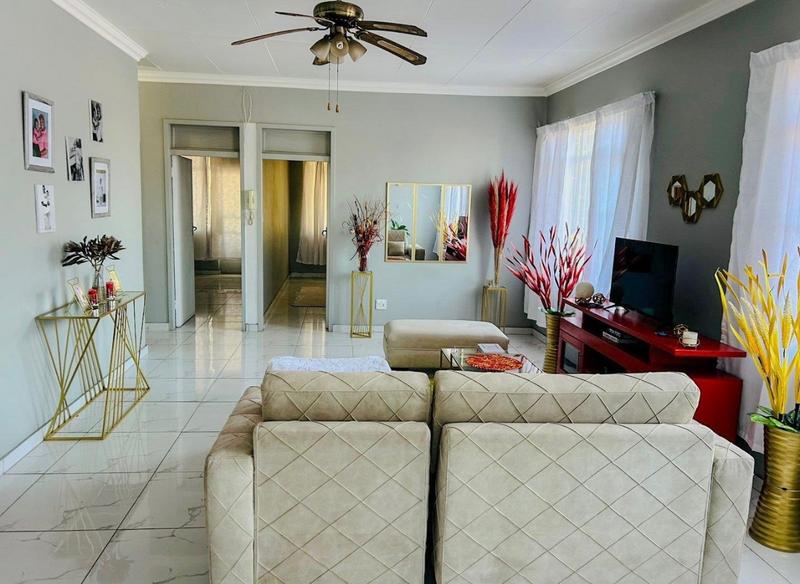 3 Bedroom Property for Sale in Vanderbijlpark Cw 6 Gauteng