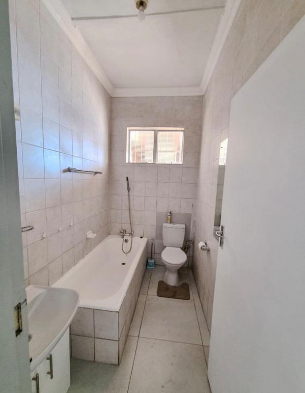 3 Bedroom Property for Sale in Vanderbijlpark Cw 6 Gauteng