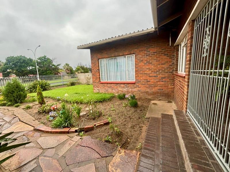 3 Bedroom Property for Sale in Vanderbijlpark SE 1 Gauteng