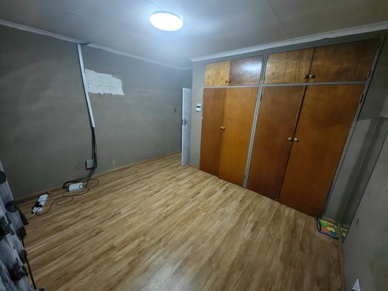 3 Bedroom Property for Sale in Vanderbijlpark SE 6 Gauteng