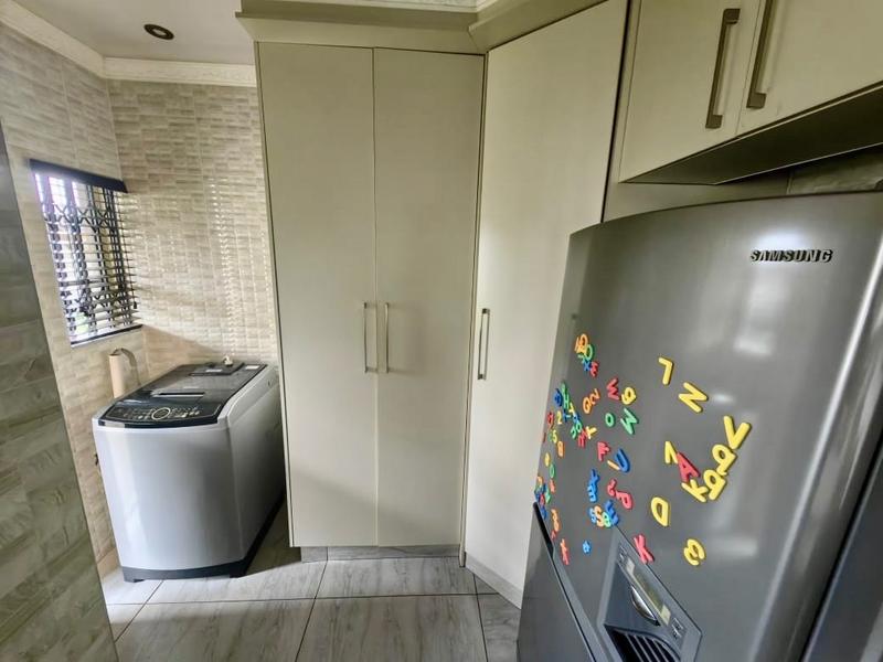 3 Bedroom Property for Sale in Vanderbijlpark SE 6 Gauteng