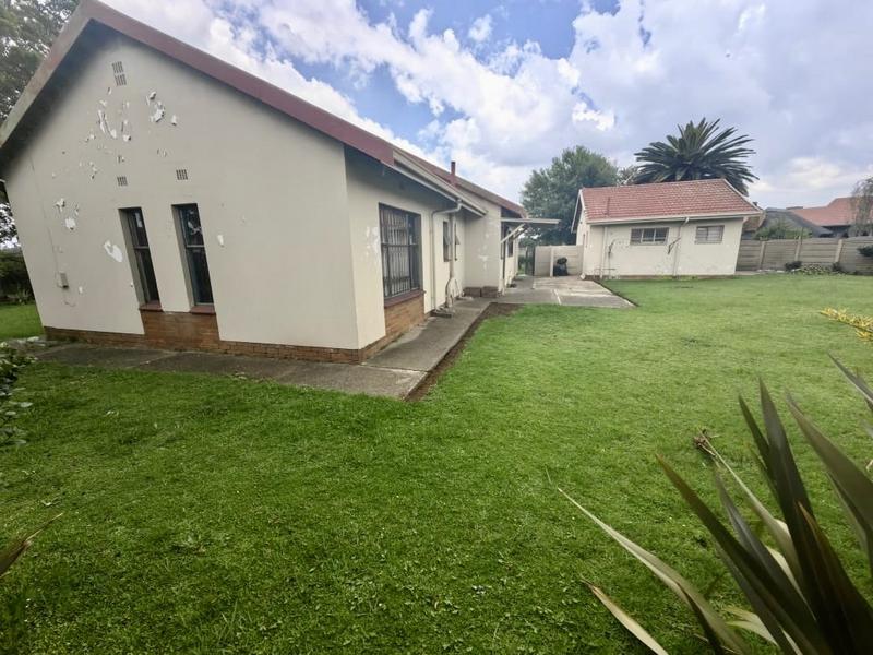 3 Bedroom Property for Sale in Vanderbijlpark SE 6 Gauteng