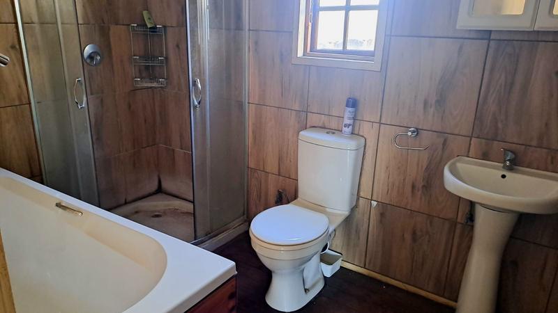 5 Bedroom Property for Sale in Vanderbijlpark SW 1 Gauteng