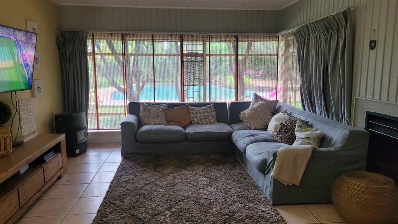 4 Bedroom Property for Sale in Vanderbijlpark SW 1 Gauteng