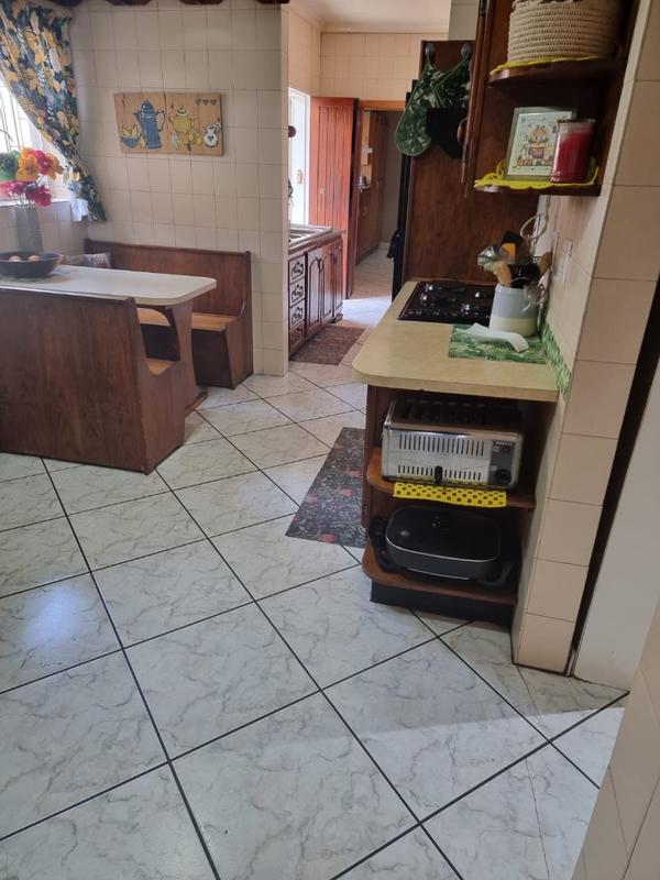 4 Bedroom Property for Sale in Vanderbijlpark SW 5 Gauteng