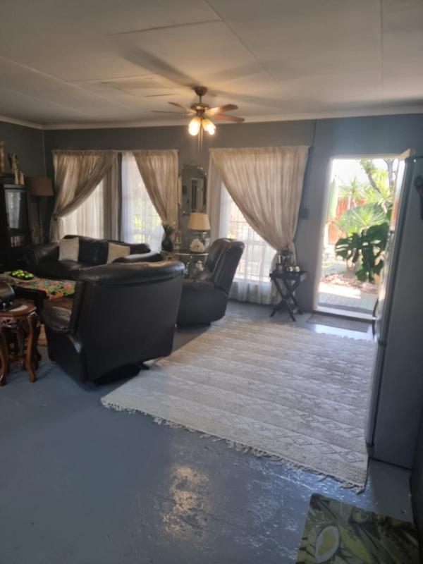 4 Bedroom Property for Sale in Vanderbijlpark SW 5 Gauteng