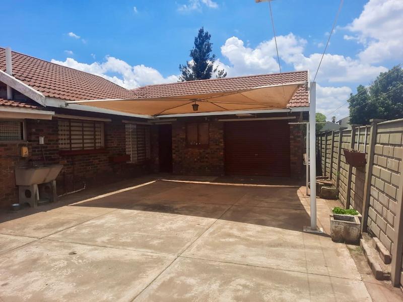 3 Bedroom Property for Sale in Waldrift Gauteng