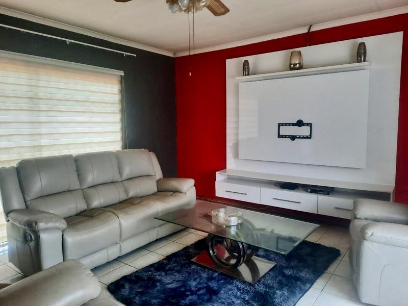 3 Bedroom Property for Sale in Waldrift Gauteng