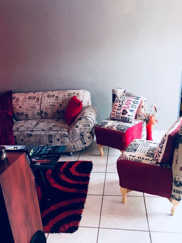 1 Bedroom Property for Sale in Hospital View Gauteng