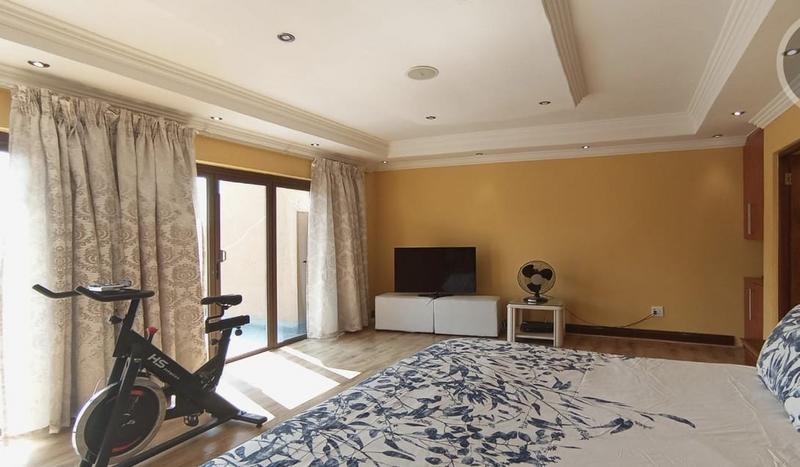 7 Bedroom Property for Sale in Savanna Hills Gauteng