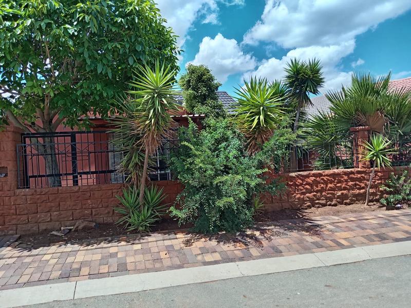 3 Bedroom Property for Sale in Ennerdale Gauteng