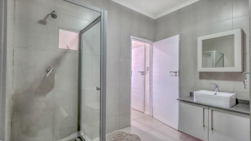 2 Bedroom Property for Sale in Carlswald Gauteng